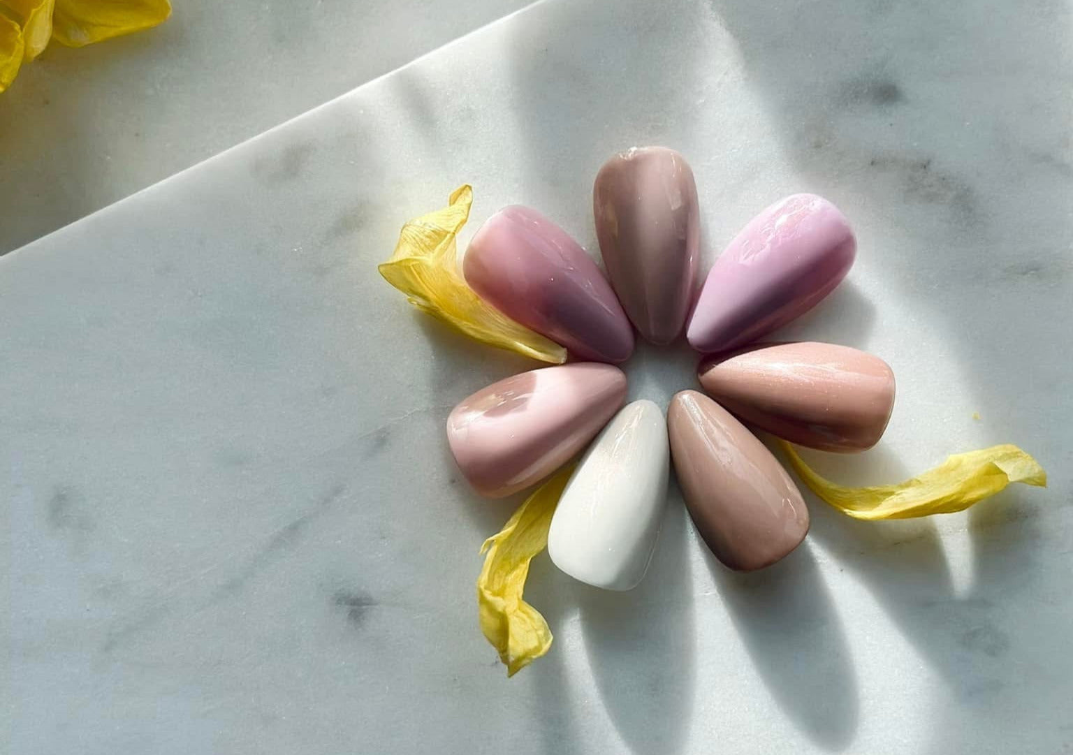 Ongles produits professionnels pas cher sans tpo sans hema